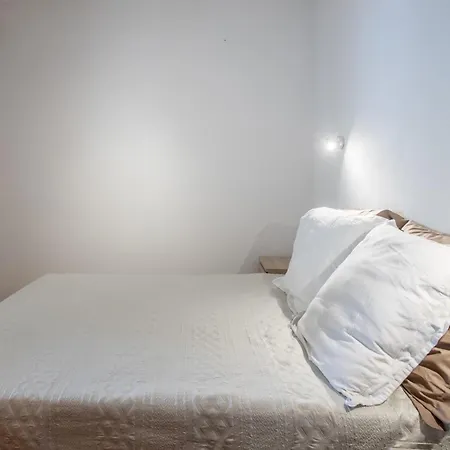 Appartement Avec Terrasse - La Londe-les-Maures